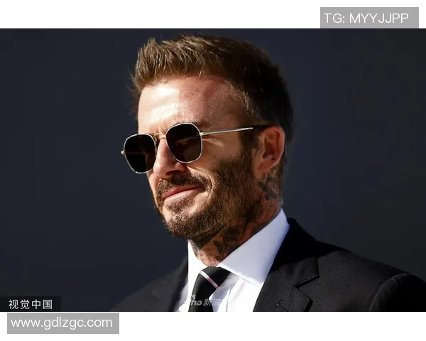 足球球星霸气形象头像展现超凡魅力与实力感尽显男神风范 足球球星霸气形象头像展现超凡魅力与实力感尽显男神风范