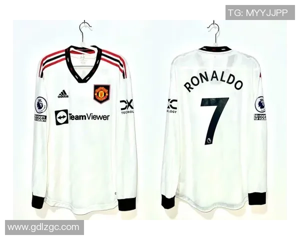 足球界13号传奇球星盘点 不容错过的13号球衣背后的故事